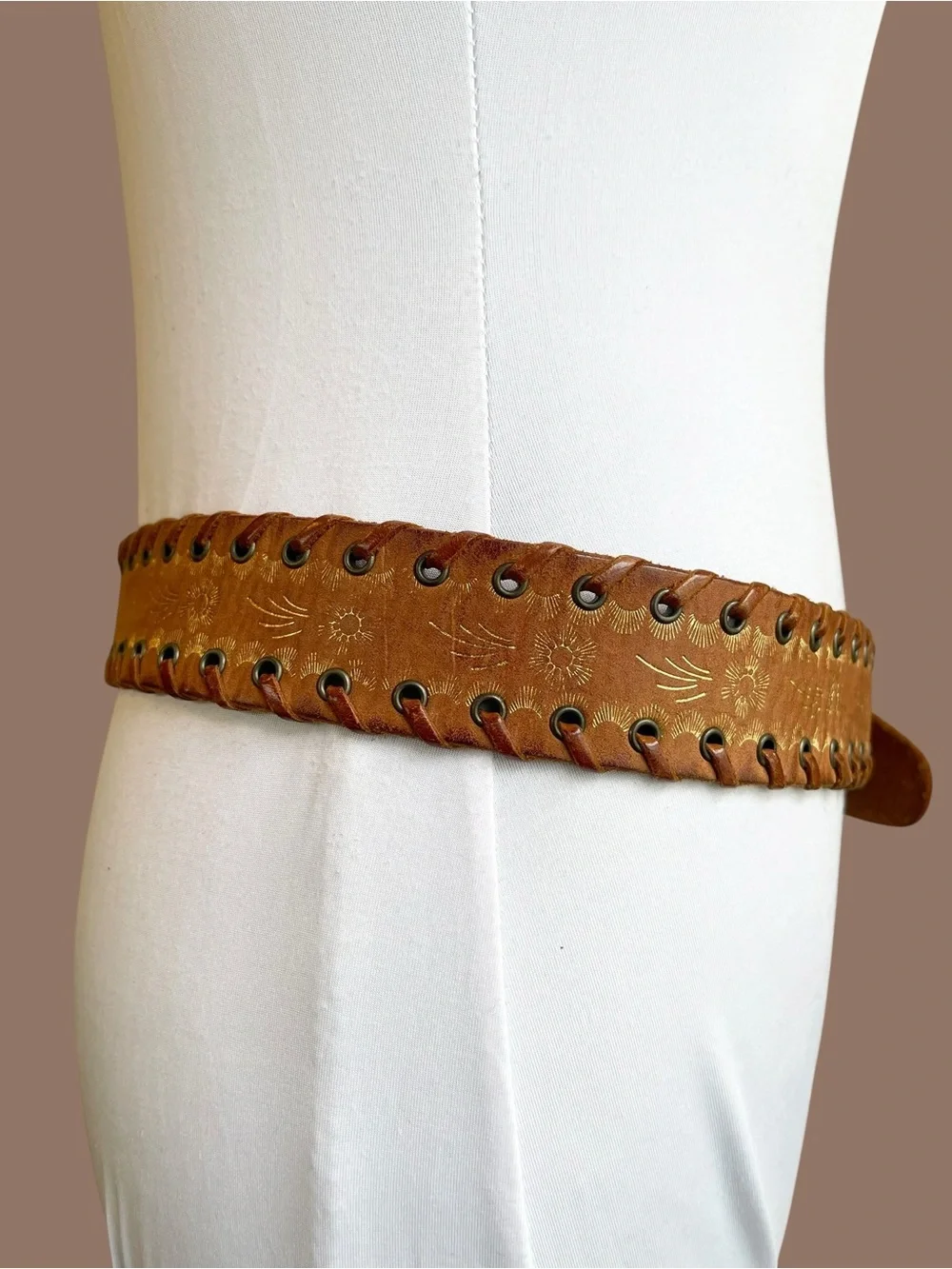 Streets Ahead Cognac Leather Belt Square Patina Buckle Boho Vintage 90s Size M/L